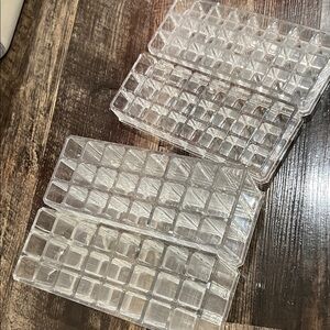 Lip product organizer